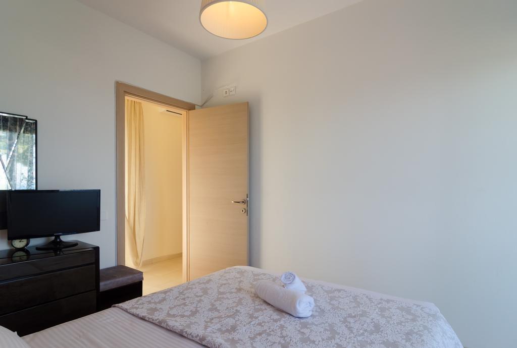 White Rose Villa Криопиги Экстерьер фото